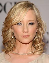 Not more, otherwise it will get into your eyes. 40 Stunning Hairstyles That Make Thin Hair Look Thick