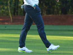 Rory is a big fan of custom designs, especially based on the victory shoes. What Is Rory Mcilroy Wearing Nike From Head To Toe