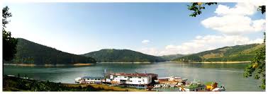 O serie de activităţi din cadrul manifestărilor dedicate zilei marinei sunt reprogramate din cauza doliului naţional instituit la 13 august, în ziua înmormântării reginei ana. 14 August Ziua Marinei 2016 Lacul Izvorul Muntelui Bicaz