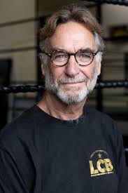 Leigh Bruce's Instagram, Twitter & Facebook