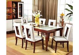 Most of these dining rooms have chandeliers above them, formal table setting and some flourishing centerpieces which today, we have collated some dining rooms with rectangular dining tables that look formal. Rooms To Go Affordable Home Furniture Store Online Rooms To Go Furniture At Home Furniture Store Dining Room Sets