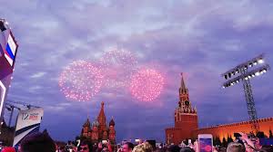 Программа мероприятий города в условиях коронавируса. Salyut Na Krasnoj Ploshadi 12 Iyunya 2019 Goda Youtube