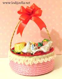 Como Hacer Regalos Para El Dia De La Madre Para Vender Pin De Diana Vazquez En Curso De Verano Manualidades Manualidades Latas De Atun Manualidad Para Mama