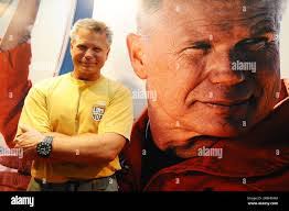 Scott Cassell's Instagram, Twitter & Facebook