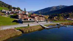 Wir sind ein attraktives skigebiet mitten in den freiburger voralpen, am wunderschönen schwarzsee gelegen. Hostellerie Am Schwarzsee Bad Schwarzsee Updated 2021 Prices