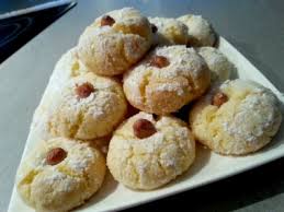 غريبة الكوك والسميدة رائعة بالصور Food Desserts Recipes