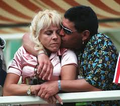 I Feel Sick Football Legend Maradona Dies Of Heart Attack Aged 60 After Saying He Wasn T Well Daily Mail Online