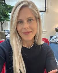 Susan Weingarten's Instagram, Twitter & Facebook