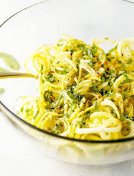 Spiralized Summer Squash Noodles With Basil Mint Detoxinista Recipe Yellow Squash Recipes Spiralizer Recipes Yellow Squash Noodle Recipes