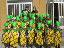Picasa Web Albums Escola Llibertat Carnaval 2010 Carnaval Deguisement Deguisement Ananas Deguisement Fruit