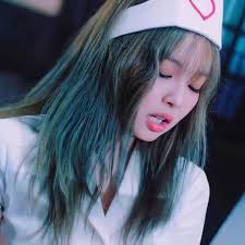 ⚠️Sobre o caso de Jennie usando roupa de enfermeira/Resposta do YG  [K-NETIZEN/INFO] Enfermeiras estão se sentindo ofendidas devido a forma  sexualizada dos uniformes que Jennie mostrou no novo MV de Blackpink. O