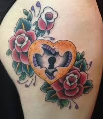 Tattoo of skeleton keys, love tattoo,skeletonkey valeria branches vines tattoo. Herz Tattoo Ideen 40 Vorlagen Fur Frauen Und Manner