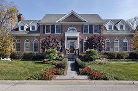 Maybe you would like to learn more about one of these? Pin By Mary Carolyn Gatzke Realtor On Cisswood Exterior 2018 Red Brick House Red Brick Exteriors Red Brick House Exterior