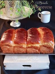 Salem Bonjour Quand On Est Fan De Brioche Et De Boulange En General Impossible De Resister A Une Telle Brioche Dodue Gene Brioche Gourmandise Recette Dessert