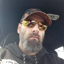 Hi guys is an easy question just want to know how to tight the jack input 