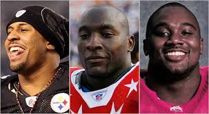 Negotiating an N.F.L. Contract in the Social Media Age