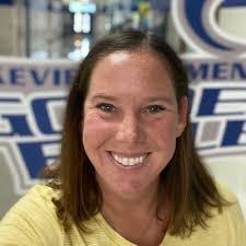 Sonya Hubbard's Instagram, Twitter & Facebook