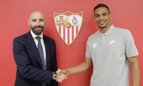 Karol sevilla soy luna, png. Sevilla Sign Fernando From Galatasaray