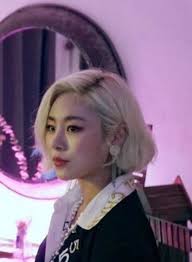 Wheein owns short hair with this chic look. Naya On Twitter Which Of These Wheein Hairstyles Colours Do You Prefer Reply With The Tags Wheeinxdindinxgiriboy Wheein Dodododo Https T Co Cjadclub6s