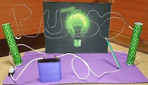 José andalón explica las características de un circuito eléctrico en serie, así como un ejercicios como ejemplo. Pon A Prueba Tu Pulso Con Este Circuito Electrico Electricidad Gomez
