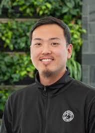 Abraham Fox's Instagram, Twitter & Facebook