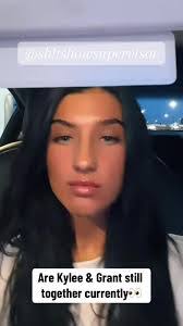 Kylee Grant's Instagram, Twitter & Facebook