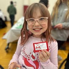 Glenda Bray's Instagram, Twitter & Facebook