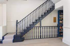 Staircase Painted In Farrow Ball Railings The Contrast Is Sharp And Eye Catching Painted Staircases Staircase Makeover Hallway Designs
