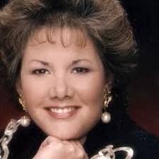 Kathi Potter's Instagram, Twitter & Facebook