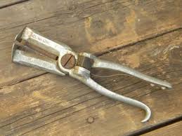 Old Farm Tool All In One Livestock Animal Castrator Hog Ear Notcher Farm Tools Old Farm Livestock