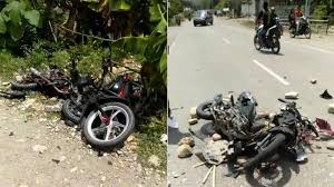 Tim araksi malaka berjalan / jalan rusak dan becek. Situasi Malaka Memanas Paslon Saling Klaim Menang Hujan Batu Di Jalan Raya Tni Polri Siaga Halaman All Sriwijaya Post