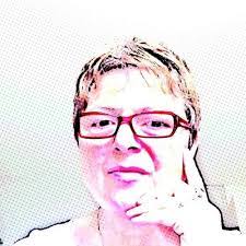 Mary Mulqueen's Instagram, Twitter & Facebook