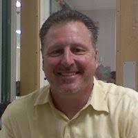 Hollis Evans's Instagram, Twitter & Facebook