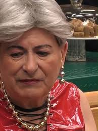 Carmen: La divertida y encantadora participante de First Dates ❤️ 📺 #...