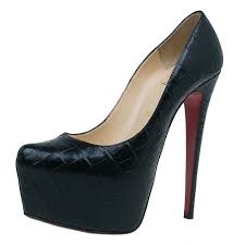 Christian Louboutin Black Crocodile Daffodile Pumps Size 40 Christian Louboutin Tlc