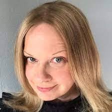 Lynn Glasgow's Instagram, Twitter & Facebook