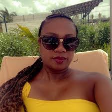 Amber Acey's Instagram, Twitter & Facebook