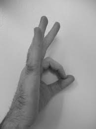 Ni får också följa med reportern henryk och andra personer på äventyr och ibland får ni hälsa på i sagans värld. Teckensprak Wikipedia