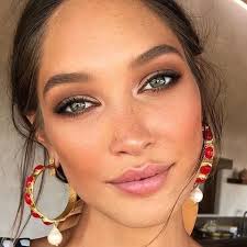 11 Multipurpose Products That Will Prep You For A Zoom Call In Seconds Flat Best Natural Makeup Makeup For Green Eyes Natural Makeup Looks