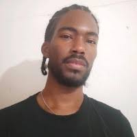 50+ perfiles de «César Reina»