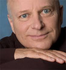 Current American/Italian pen pal listings by Il Tavolo Italiano