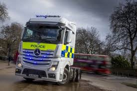 German Cars Blog British Police Cars Police Truck Mercedes Benz Trucks