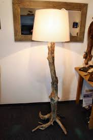 19 Stehlampe Aus Treibholz Elegant Lqaff Com
