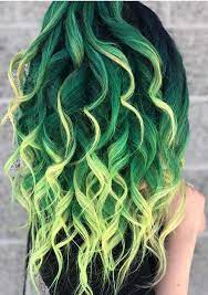 40 Amazing Dark Green Hair Colors With Yellow Highlights Looking For Best Hair Colors To Try Nowadays See Here The Amazi Cabelo Lindo Cabelo Cabelos Tingidos