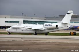 Después de haber trabajado en un circo, debutó en la arena coliseo a principios de los sesentas con el nombre luchistico de julio olmos enfrentandose a red man. Abpic