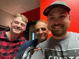 Caleb Renner's Instagram, Twitter & Facebook