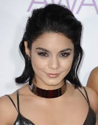 Vanessa Hudgens At sellers Arrivals For Showest