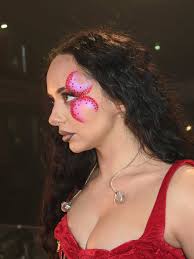 Tour blues are still ongoing 😭 I loved every minute of it and can't  believe I get to go again in the US and Europe next year! My first headline  tour and