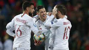 Número de telemóvel (por favor inclua código de país se aplicável). Portugal Kader Bei Der Em 2021 Alle Spieler Vereine Und Positionen Sportbuzzer De