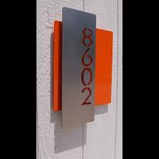 Sungath lighted house address numbers sign plaques outdoor,solar powered led illuminated house numbers light for home & yard (height 35 inches, 1 pack). Modern House Numbers Exterior House Decorations And Curb Appeal